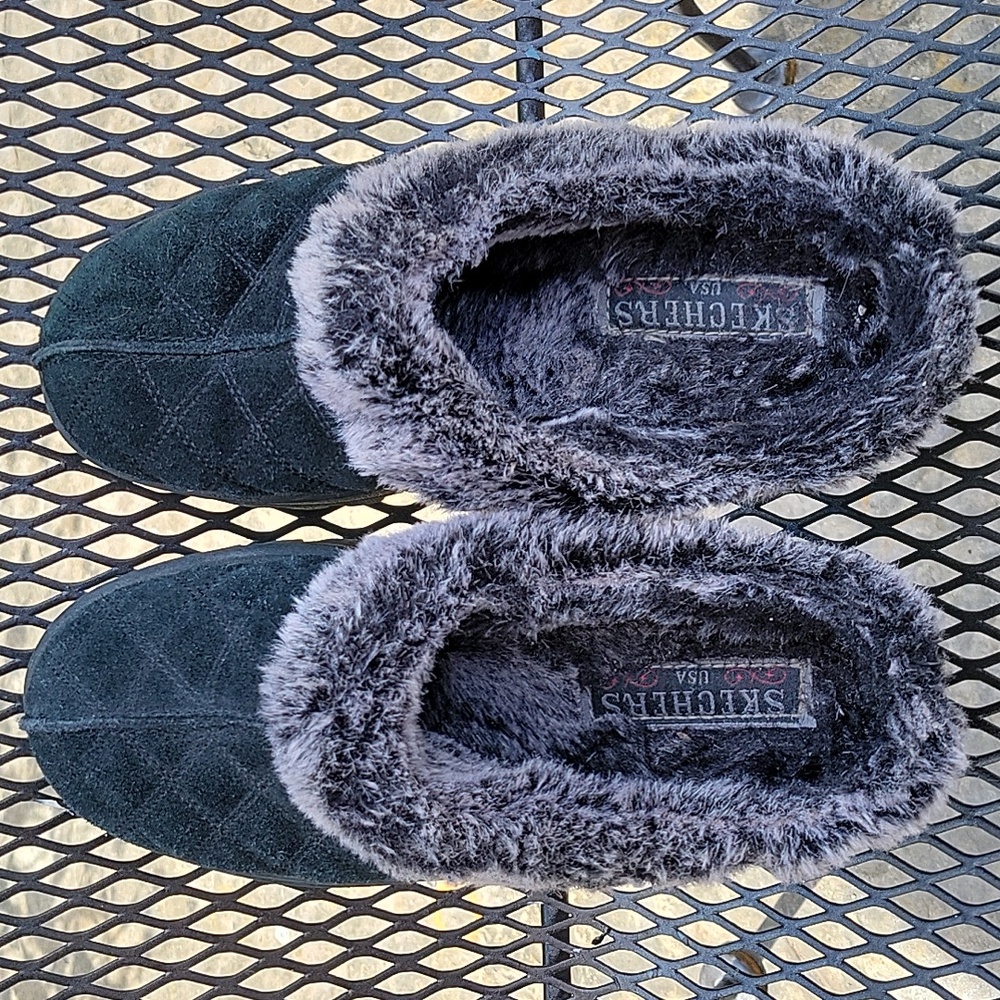 Skechers Fortress Fur-lined Clog with Aetrex insert